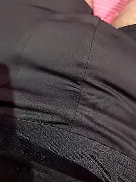 Snapshot of fitboy69 chatting on November 2025 03:45:02 PM fitboy69 online show from November 2025 03:45:02 PM