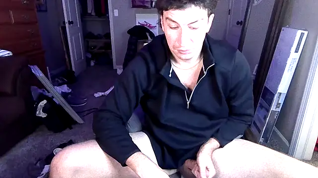 Snapshot of MidwestStroke chatting on October 2025 10:38:01 AM MidwestStroke online show from October 2025 10:38:01 AM