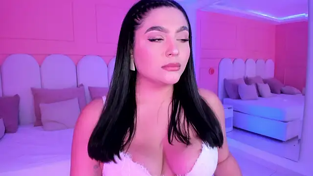 eva sainnt online show from April 2026 01:36:01 AM