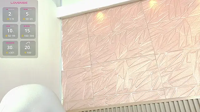 Gaviluc  online show from November 2025 10:25:02 AM