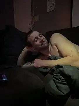 Stillhard8925 online show from October 2025 06:28:01 AM