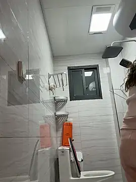 aa520uv online show from February 2026 12:09:02 PM