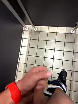 Snapshot of wassermann8484 chatting on October 2025 02:23:02 AM wassermann8484 online show from October 2025 02:23:02 AM