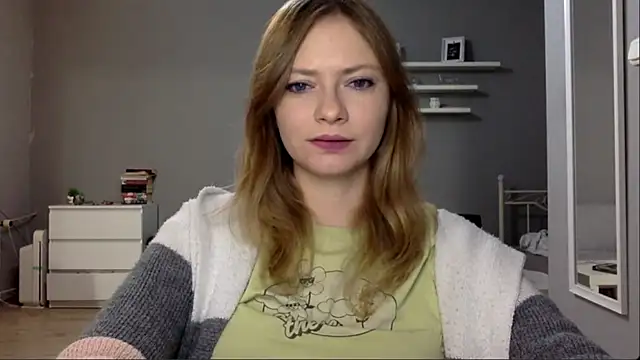 Snapshot of MillieShow chatting on October 2025 09:01:01 PM MillieShow online show from October 2025 09:01:01 PM