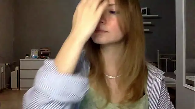 Snapshot of MillieShow chatting on January 2026 03:27:01 PM MillieShow online show from January 2026 03:27:01 PM