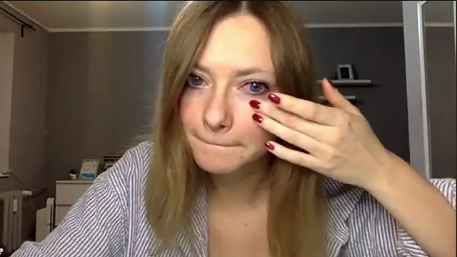 Snapshot of MillieShow chatting on February 2026 10:15:02 PM MillieShow online show from February 2026 10:15:02 PM