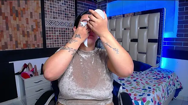 kriss sweetboobs10 online show from September 2025 12:54:01 PM