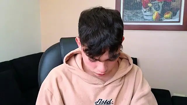 lukeboyce33 online show from October 2025 09:59:02 PM