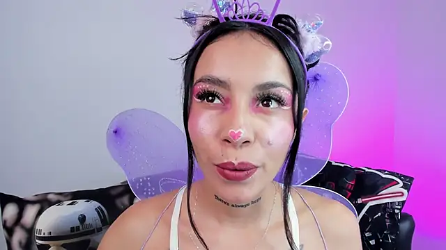 Snapshot of miss_melodi chatting on October 2025 05:59:02 PM miss melodi online show from October 2025 05:59:02 PM