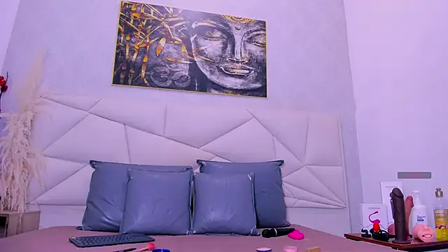 NicoleMadrird online show from March 2026 11:36:01 AM