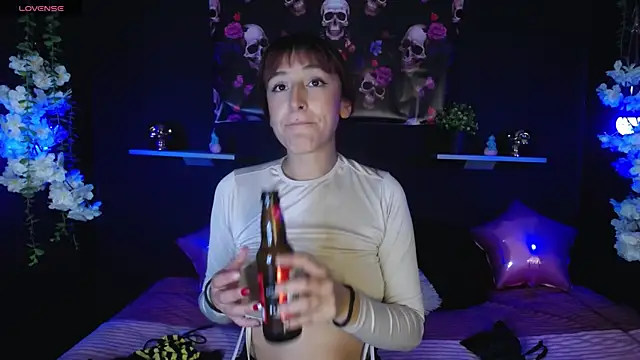 Hairydoll  online show from November 2025 09:14:01 PM