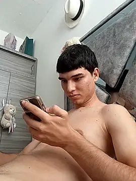 Snapshot of Saul_yei chatting on March 2026 01:38:01 PM Saul yei online show from March 2026 01:38:01 PM