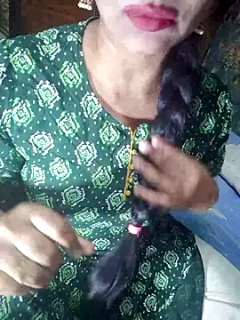 Snapshot of Shalini_telugu09 chatting on June 2026 01:24:02 PM Shalini telugu09 online show from June 2026 01:24:02 PM