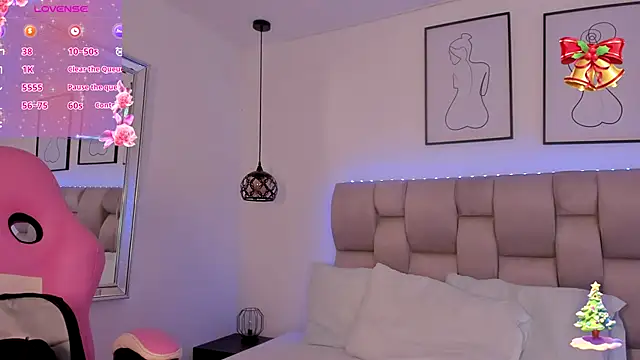 Hanna Evans   online show from December 2025 12:47:01 PM