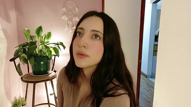 Rebbecawhite meow online show from May 2026 01:56:01 AM