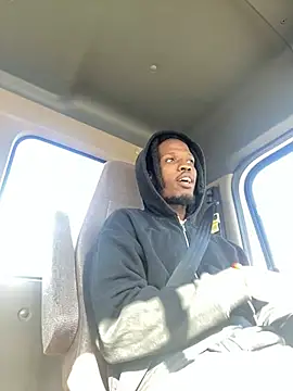 Sir-Tucker online show from March 2025 07:46:02 PM