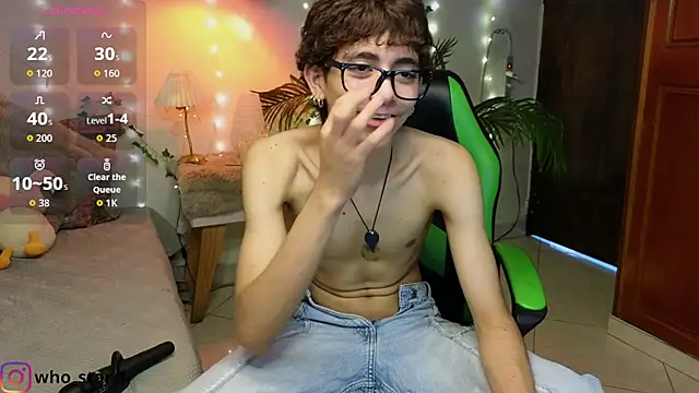 Snapshot of Matty_Sparkk chatting on May 2026 01:18:02 PM Matty Sparkk online show from May 2026 01:18:02 PM