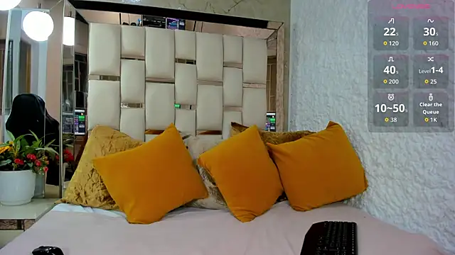 Snapshot of keylamillerr chatting on September 2025 05:05:02 PM keylamillerr online show from September 2025 05:05:02 PM