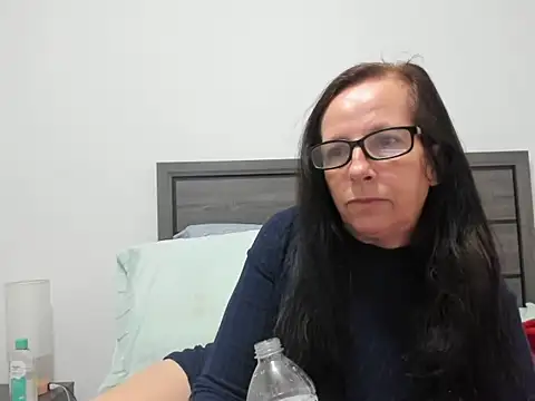 Snapshot of peachgoddess chatting on April 2026 02:32:02 PM peachgoddess online show from April 2026 02:32:02 PM