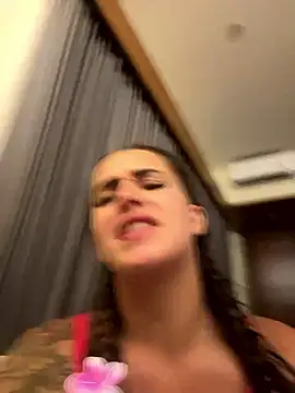 DarkVelvet online show from April 2026 09:09:02 PM