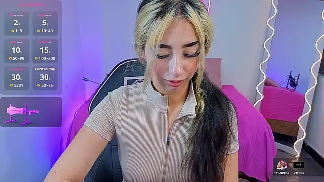 Malory tay1 online show from September 2025 07:13:01 PM