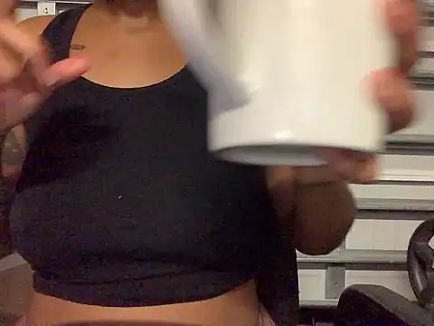 Snapshot of urgeminibrat chatting on December 2025 03:49:02 AM urgeminibrat online show from December 2025 03:49:02 AM