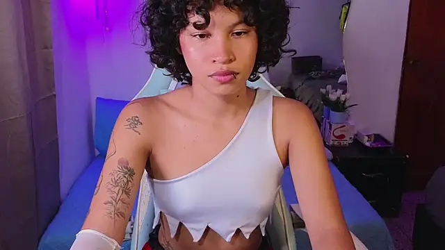 eleselas online show from December 2025 12:29:01 AM