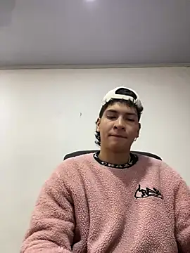 Snapshot of Jhojan_twink chatting on March 2025 01:57:02 PM Jhojan twink online show from March 2025 01:57:02 PM