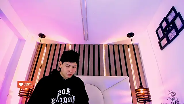 Snapshot of Jhojan_twink chatting on November 2025 12:26:01 PM Jhojan twink online show from November 2025 12:26:01 PM