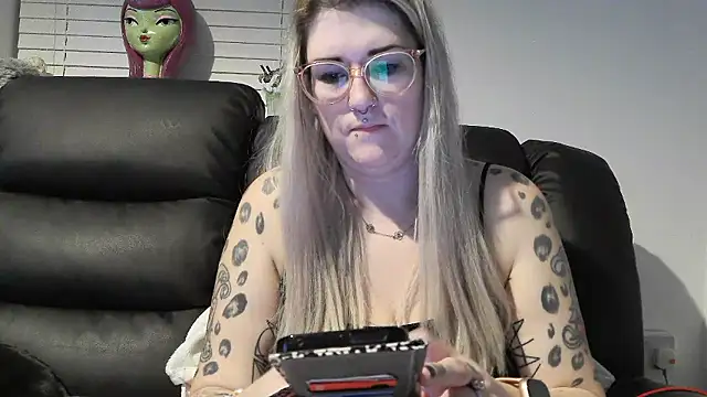 Sizzling Indie36 online show from January 2026 11:29:02 PM