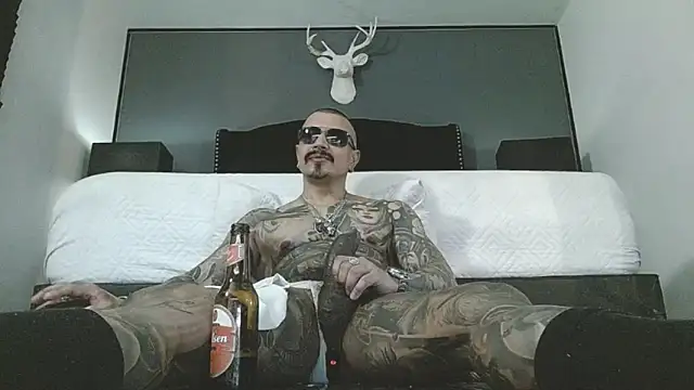 danilog515 online show from April 2026 11:29:01 PM