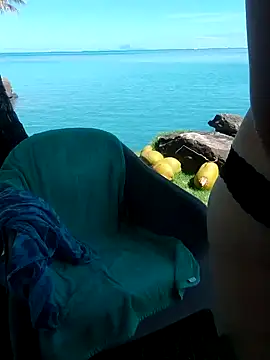 emiliemilf online show from February 2026 07:51:01 PM