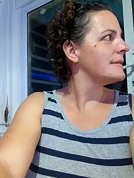 emiliemilf online show from March 2026 05:55:02 AM