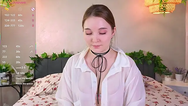 ConstanceHelms online show from December 2025 05:34:01 AM