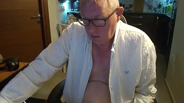 JamesBauer online show from February 2026 04:55:01 AM