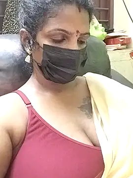 poojaa-rani online show from November 2025 05:01:02 PM