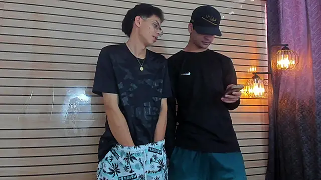 317894 online show from April 2026 04:40:02 PM