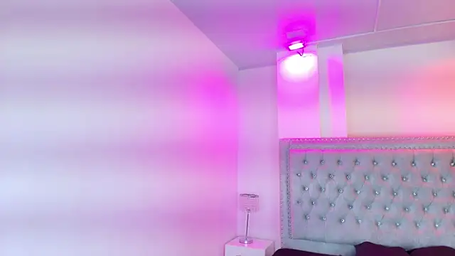 Lia adamsss online show from April 2026 03:17:02 AM