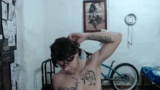 Snapshot of billykink chatting on October 2025 09:59:01 PM billykink online show from October 2025 09:59:01 PM