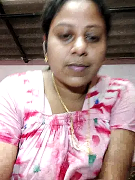 Snapshot of JENNIFERtamil chatting on November 2025 07:52:01 AM JENNIFERtamil online show from November 2025 07:52:01 AM