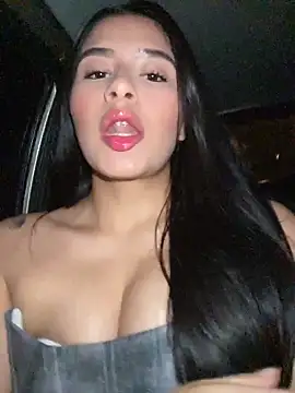 andrea gomes  online show from June 2026 07:22:01 AM