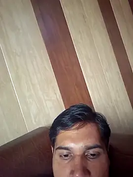 johnny8731 online show from April 2026 06:16:02 AM