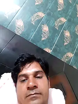 johnny8731 online show from June 2026 06:46:02 PM