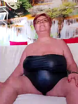 QueenPammy1 online show from February 2025 11:28:02 AM