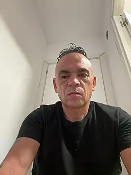 mateocali25 online show from July 2026 02:13:01 PM