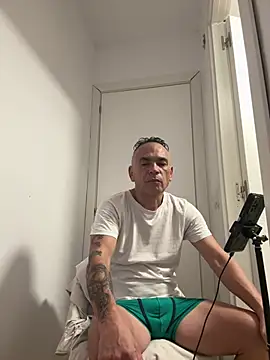 mateocali25 online show from July 2026 02:37:01 PM