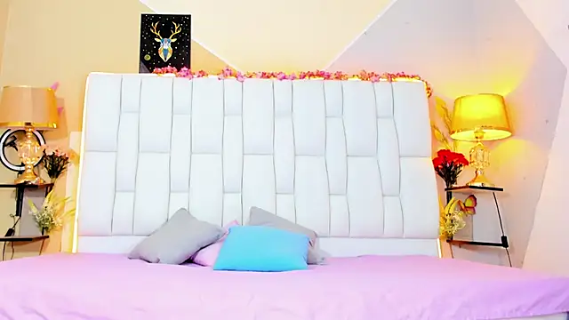 cherryboom23 online show from November 2025 04:00:01 PM