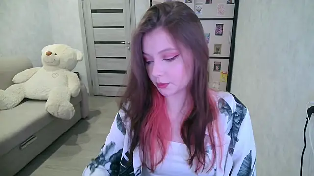 Snapshot of GinnyBlacky chatting on July 2026 07:18:02 PM GinnyBlacky online show from July 2026 07:18:02 PM
