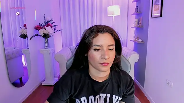 hanna mils online show from July 2026 04:29:02 AM