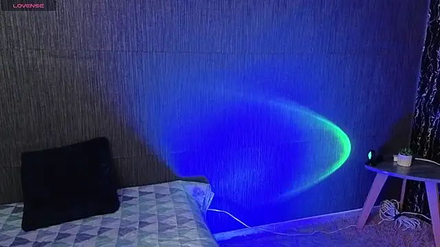 Thalia anderson online show from April 2026 12:06:01 AM